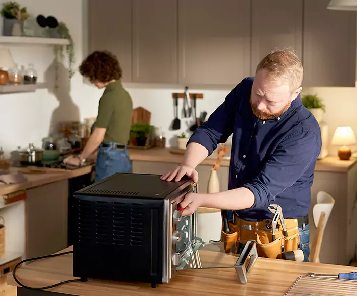Top-Rated Oven Specialists: Your Certified Oven Repair Technician Crew in Worcester, MA