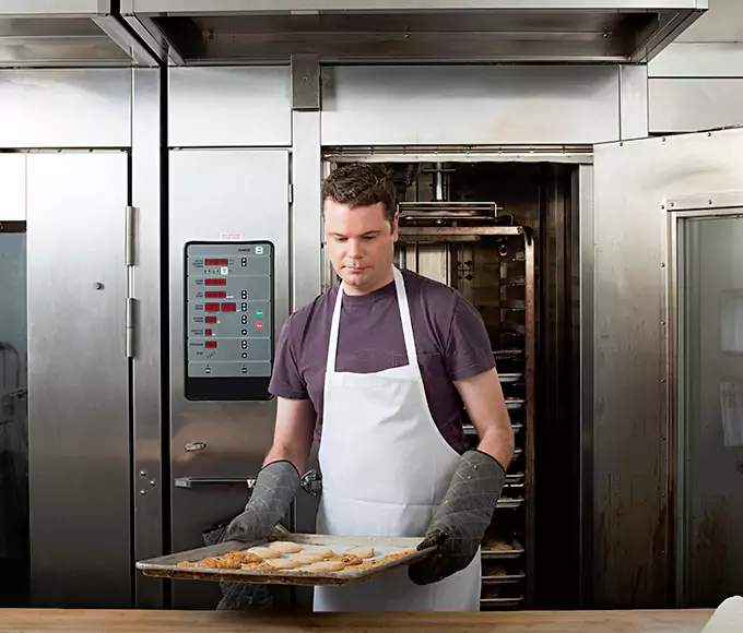 Why Worcester, MA Kitchens Trust Worcester Appliance Pro for Commercial Oven Repair?